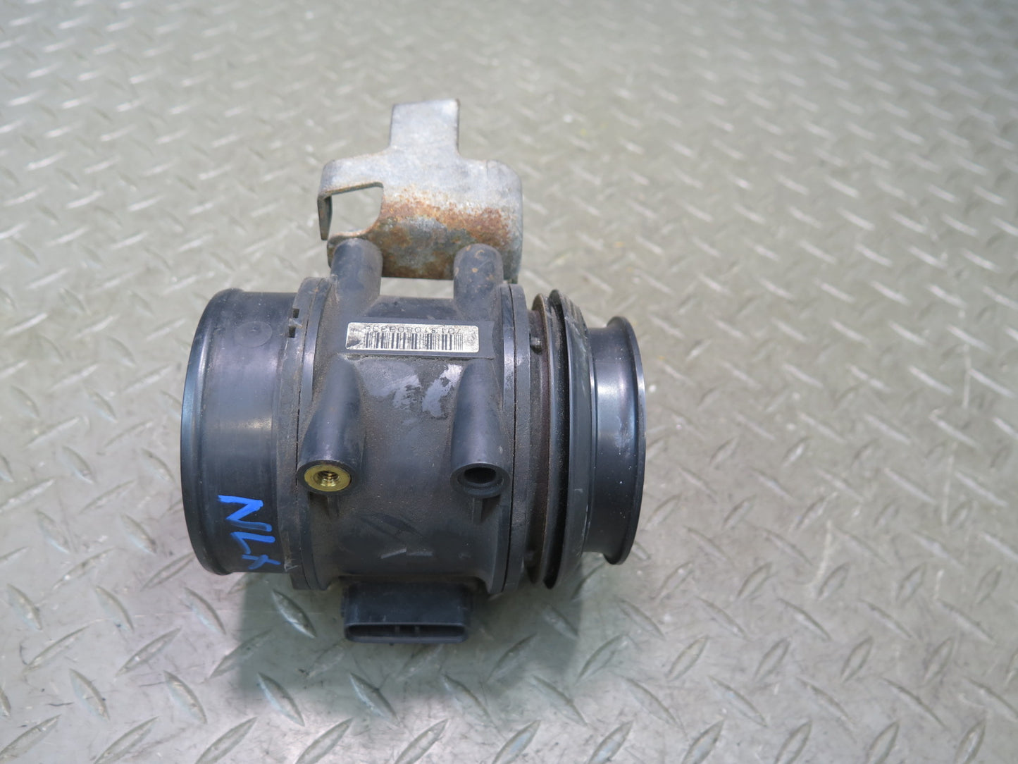1996-1997 Lexus FZJ80L LX450 Mass Air Flow Meter MAF Sensor 22250-66050