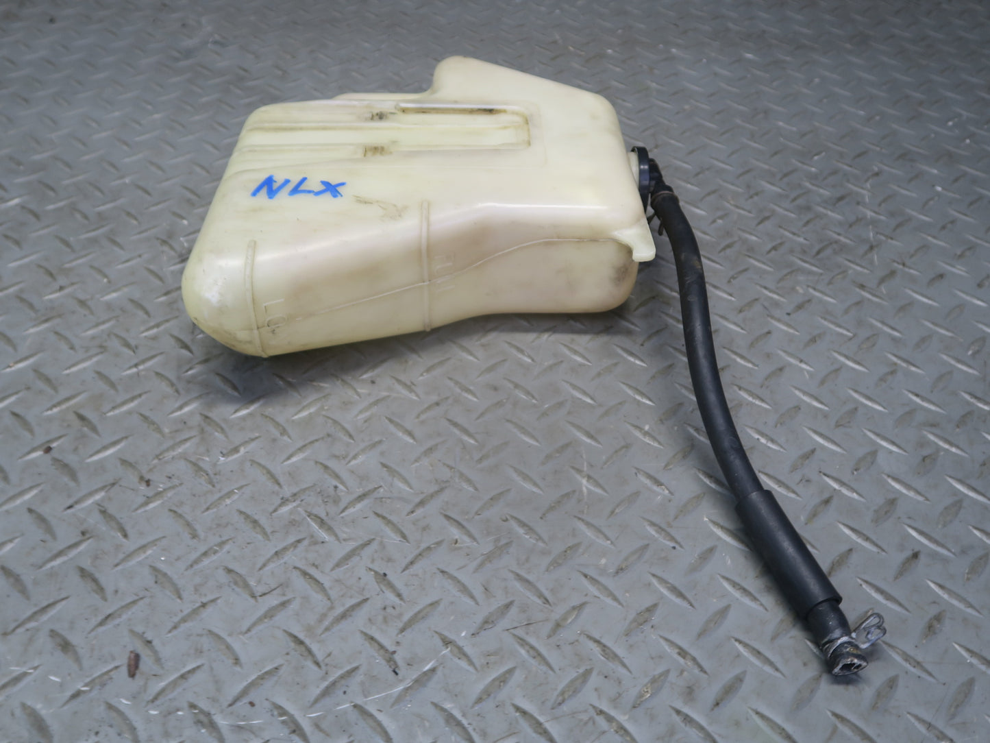 1996-1997 Lexus FZJ80L LX450 Engine Coolant Expansion Overflow Reservoir Tank