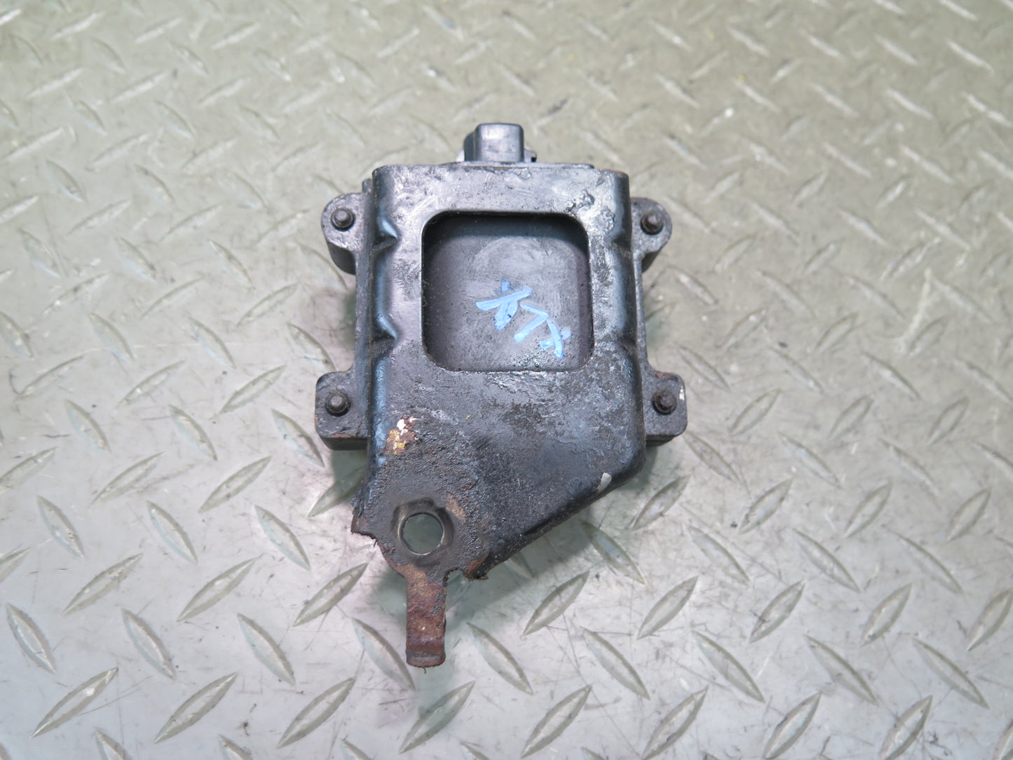 1996-1997 Lexus FZJ80L LX450 Ignition Control Module 029700-7700