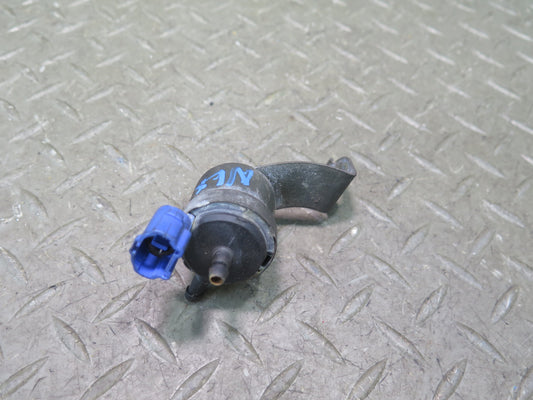 1996-1997 Lexus FZJ80L LX450 Windshield Headlight Washer Fluid Diverter Valve