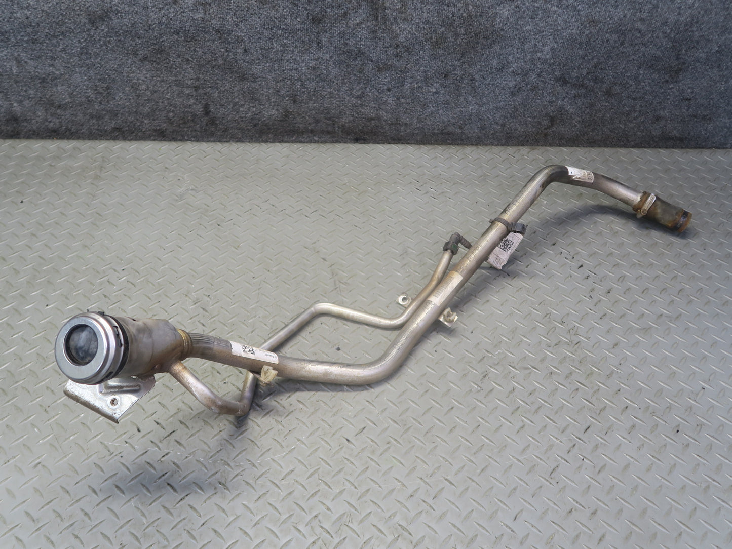 2017-2021 Maserati Quattroporte M156 Fuel Tank Gas Filler Neck Hose Tube Pipe