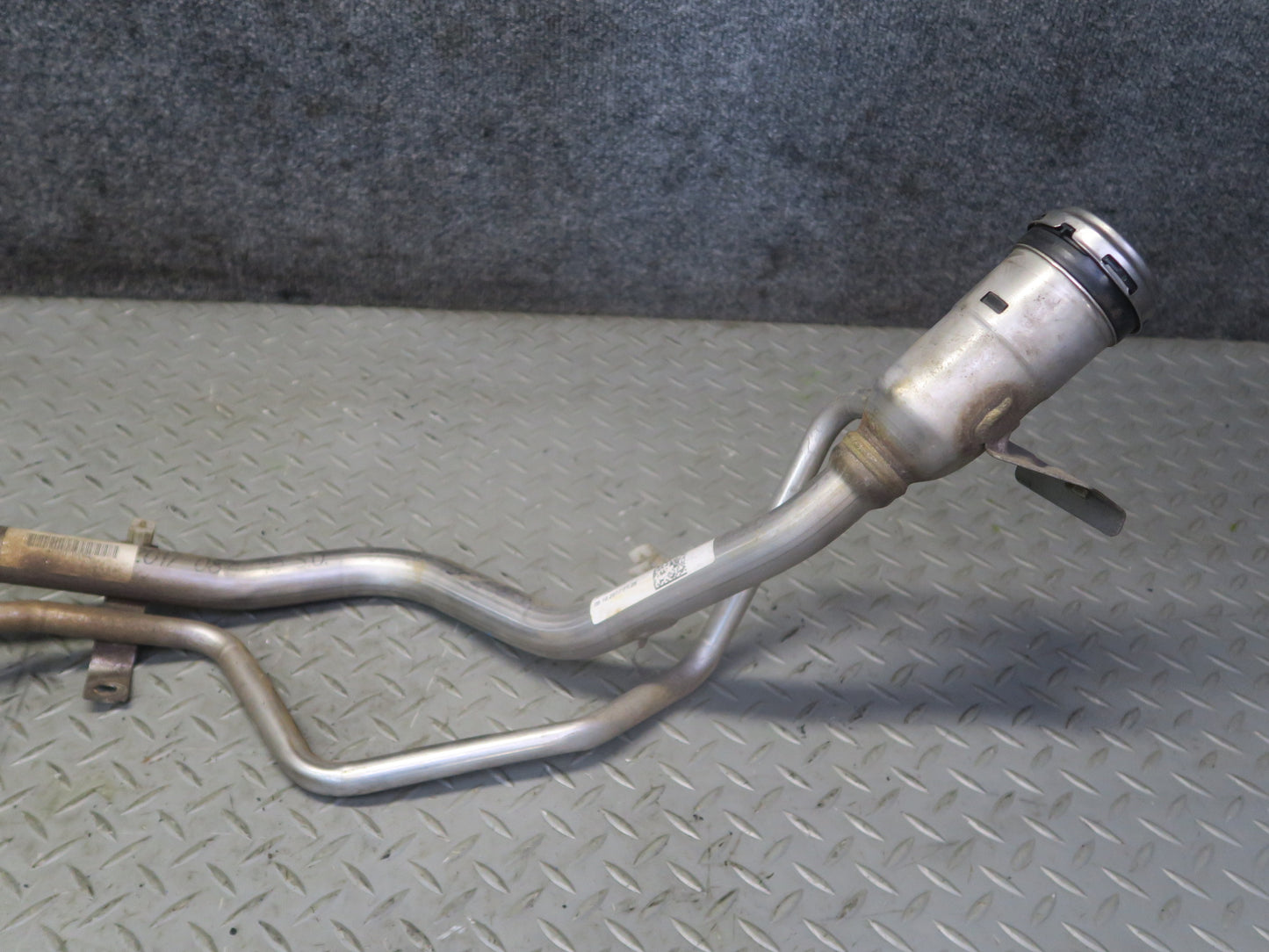 2017-2021 Maserati Quattroporte M156 Fuel Tank Gas Filler Neck Hose Tube Pipe