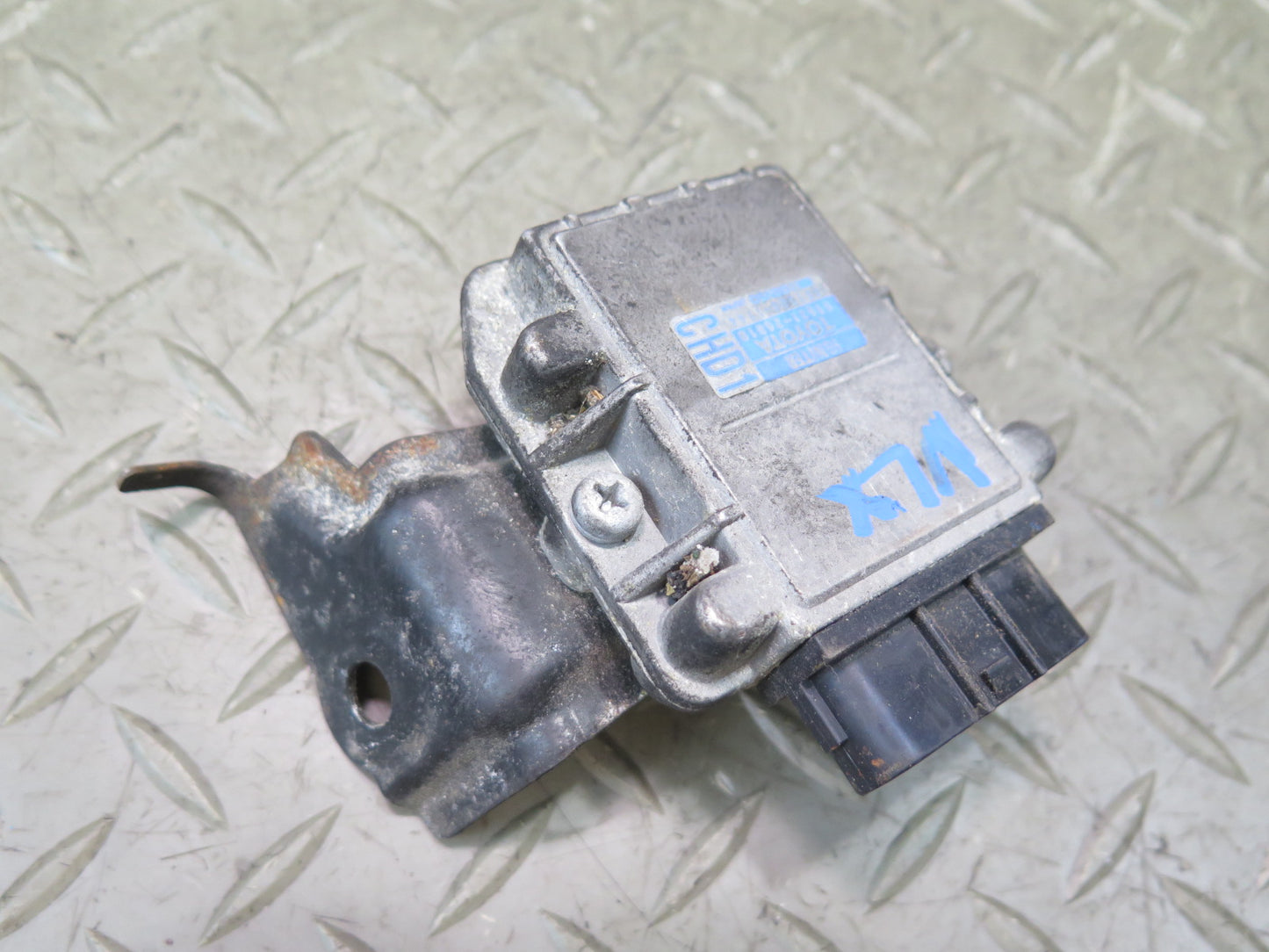 1996-1997 Lexus FZJ80L LX450 Ignition Control Module 89621-26010