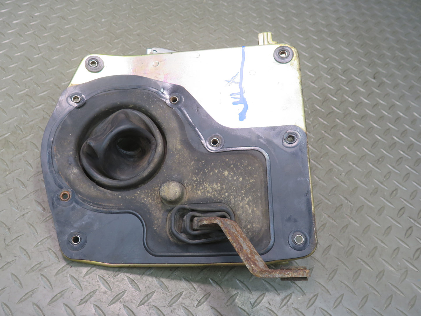 1996-1997 Lexus FZJ80L LX450 Automatic Transmission Shifter Base Panel