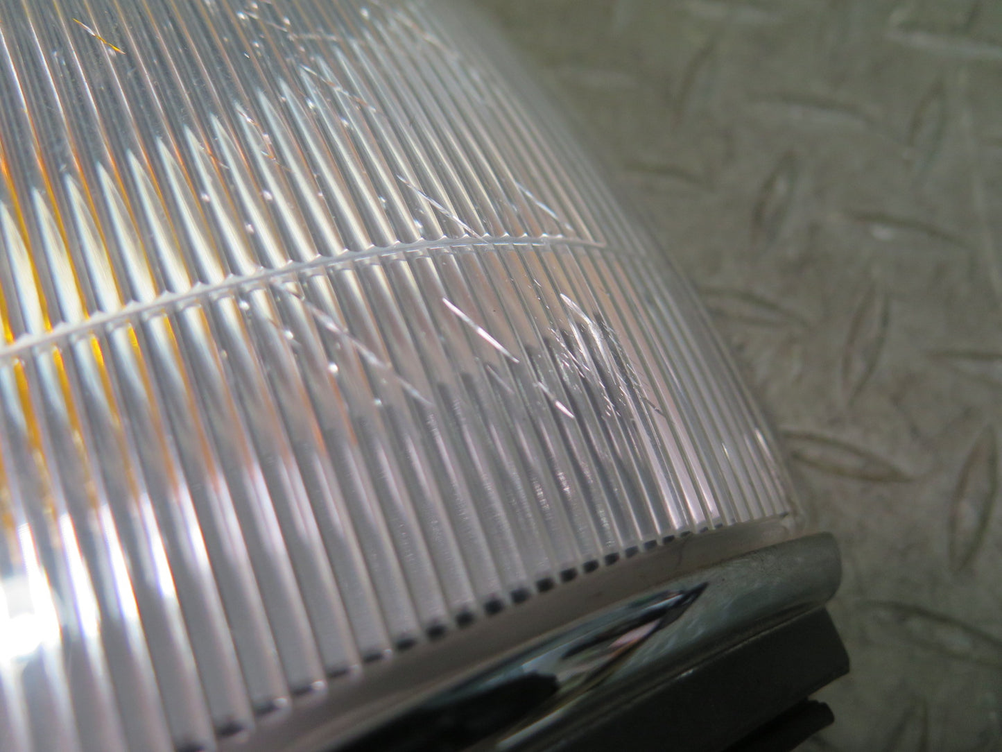 1996-1997 Lexus FZJ80L LX450 Front Left Corner Parking Turn Signal Light Lamp