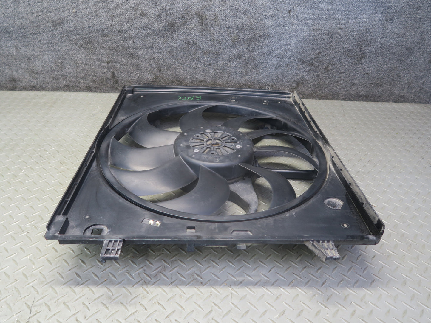2017-2021 Maserati Quattroporte M156 3.0L Engine Cooling Fan Motor Shroud
