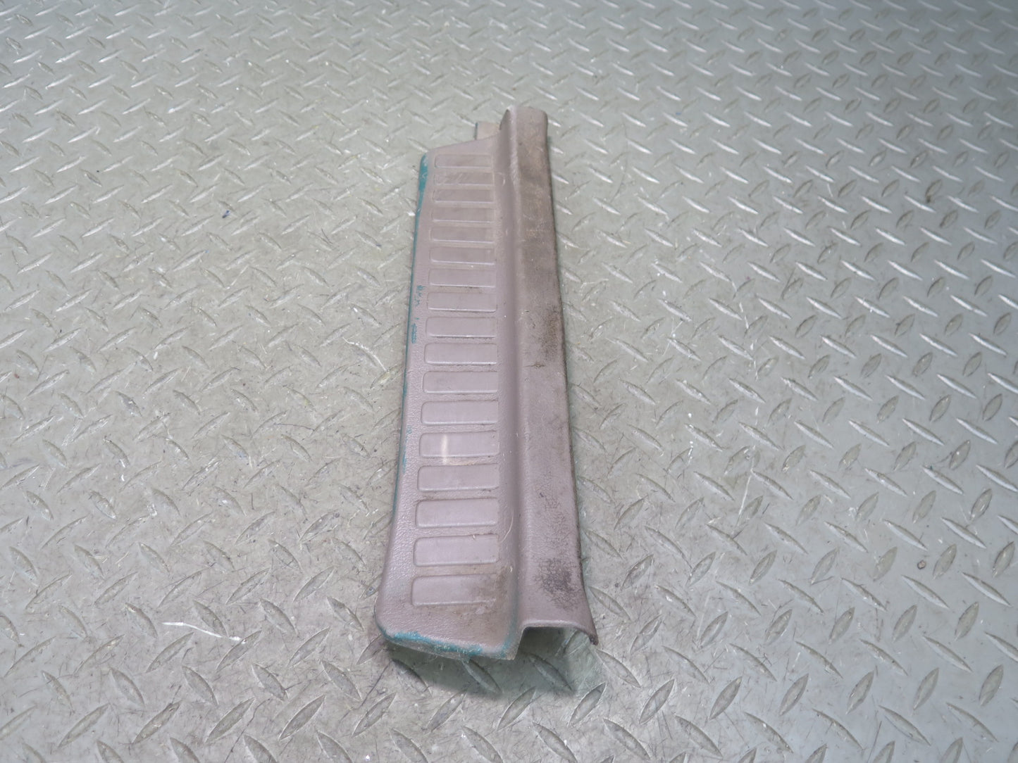 1996-1997 Lexus FZJ80L LX450 Rear Door Scuff Sill Plate Trim Panel Set of 2