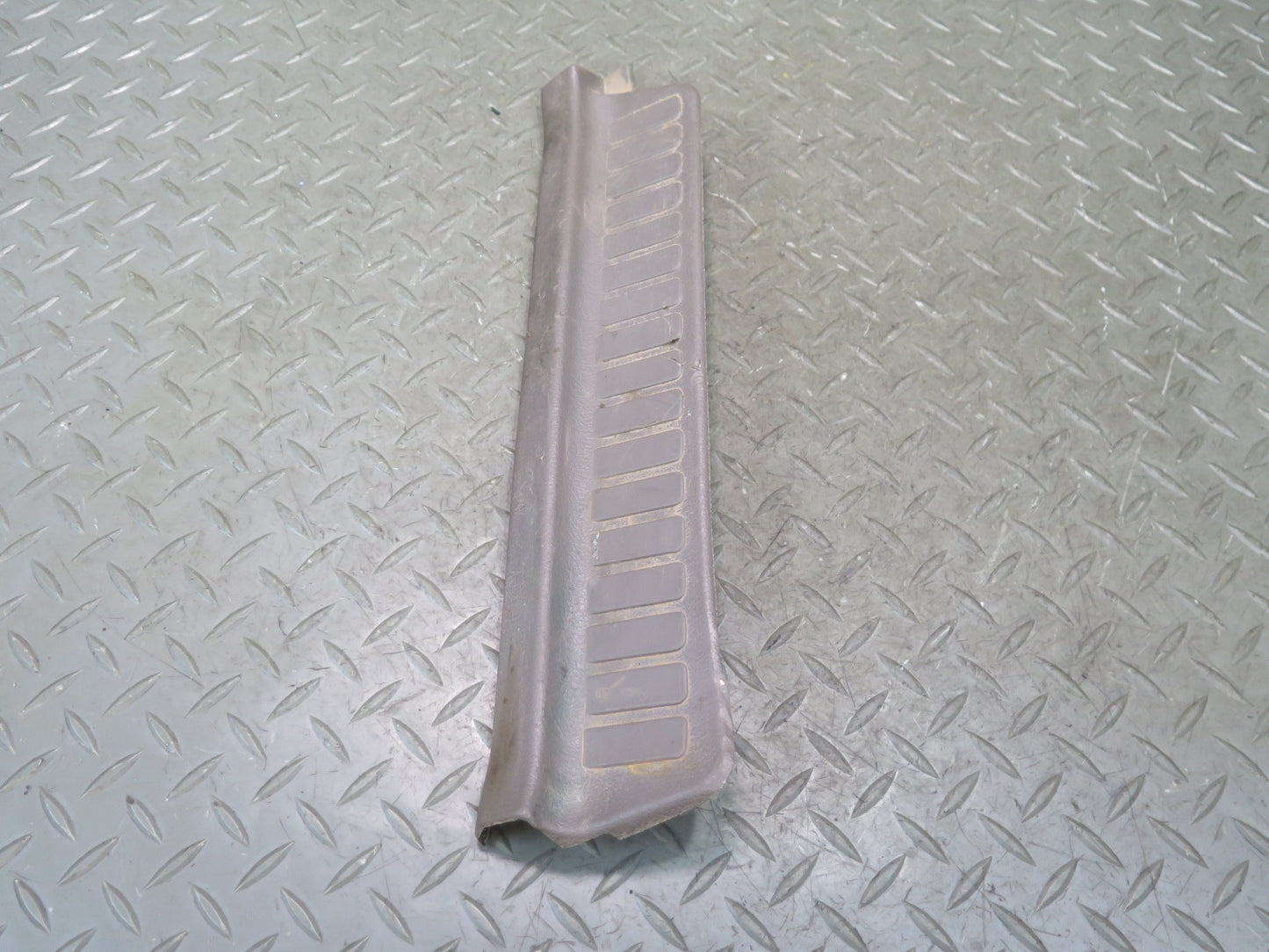 1996-1997 Lexus FZJ80L LX450 Rear Door Scuff Sill Plate Trim Panel Set of 2