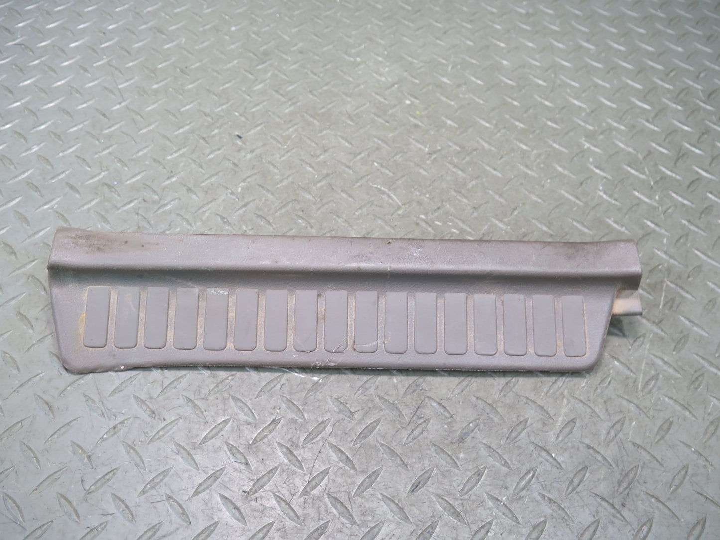 1996-1997 Lexus FZJ80L LX450 Rear Door Scuff Sill Plate Trim Panel Set of 2