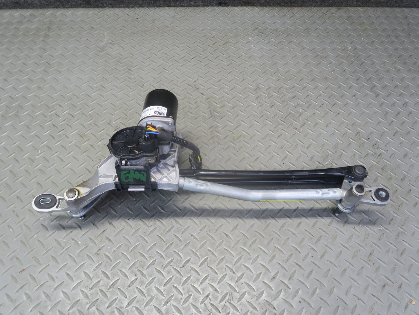 14-21 Maserati Quattroporte M156 Windshield Wiper Transmission Linkage w Motor