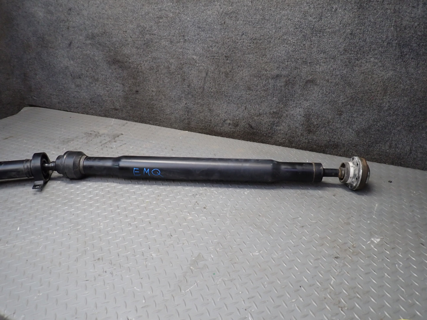 2017-2021 Maserati Quattroporte M156 SQ4 AWD Rear Driveshaft Propeller