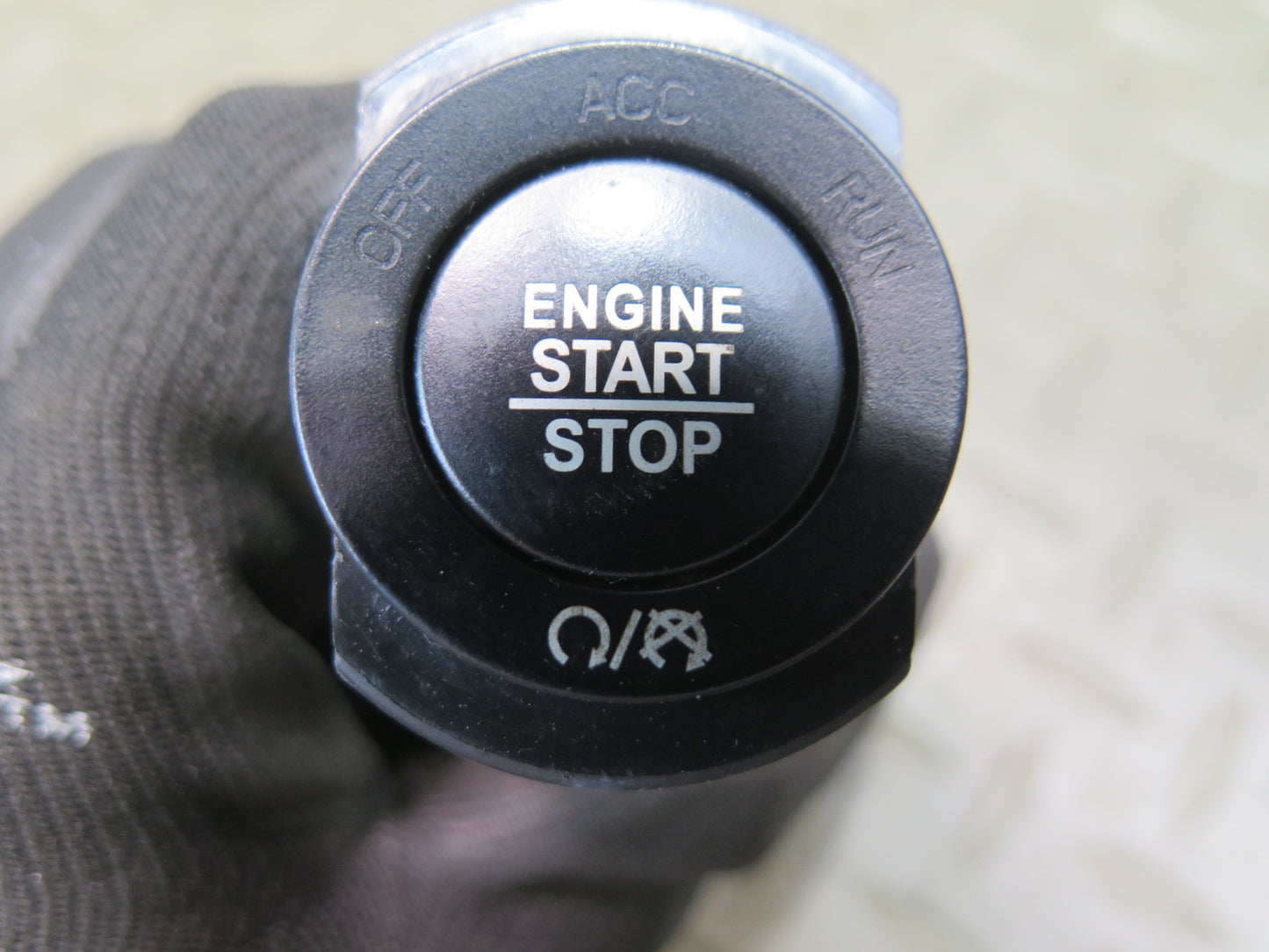 2014-2021 Maserati Quattroporte M156 Ignition Push Start Stop Button Switch