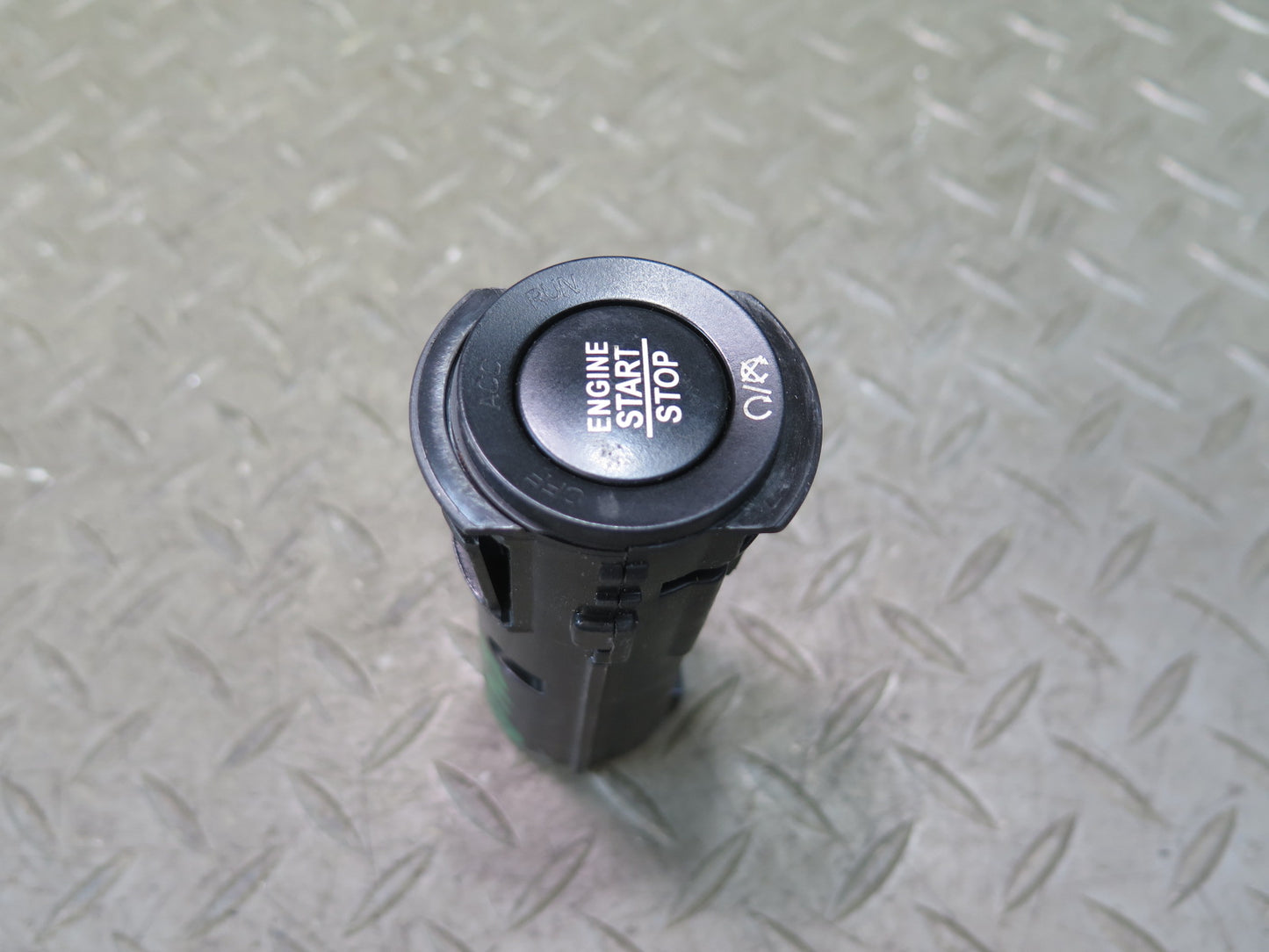 2014-2021 Maserati Quattroporte M156 Ignition Push Start Stop Button Switch