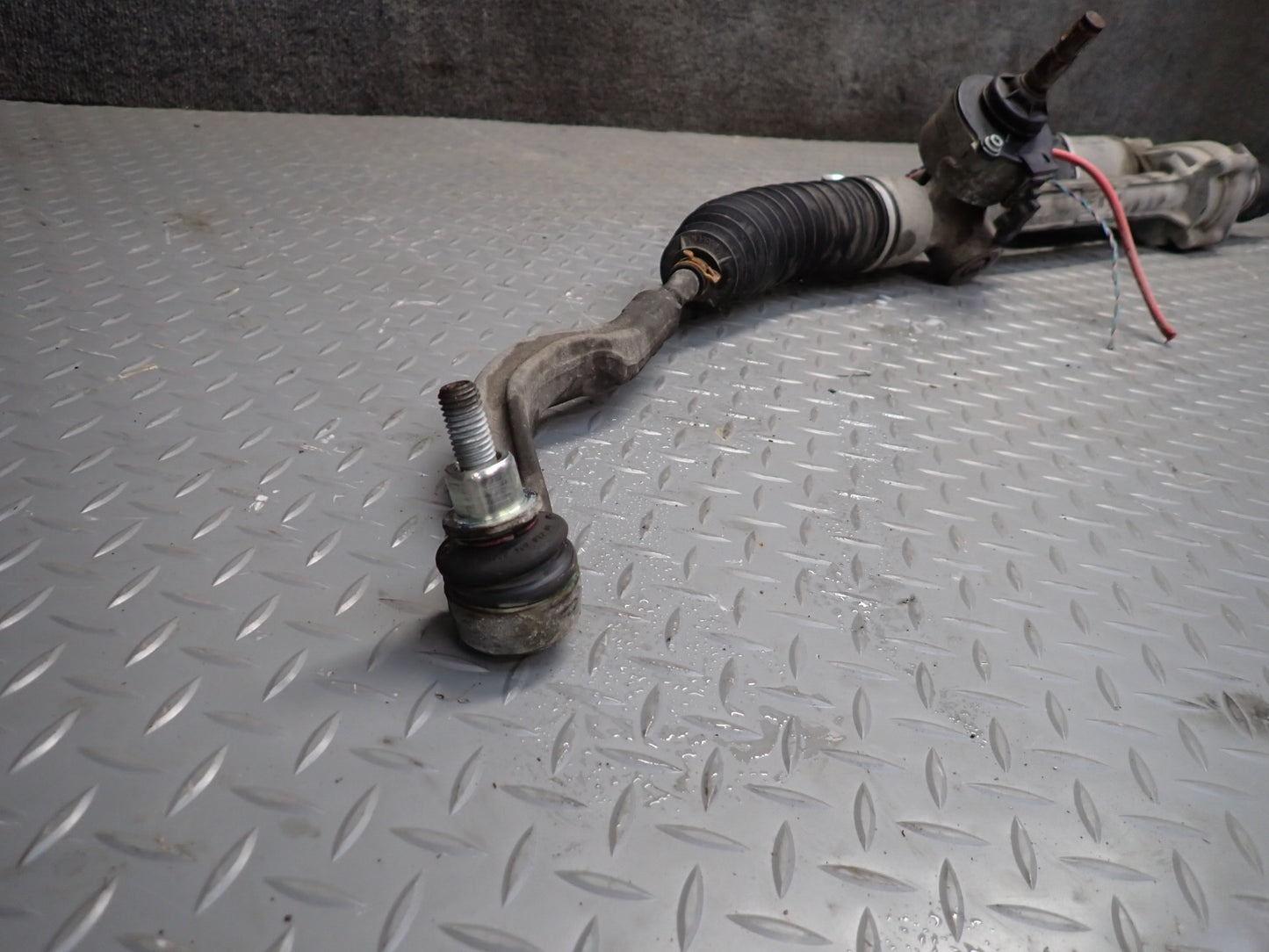 2017-2021 Maserati Quattroporte M156 Power Steering Rack & Pinion Gear Box