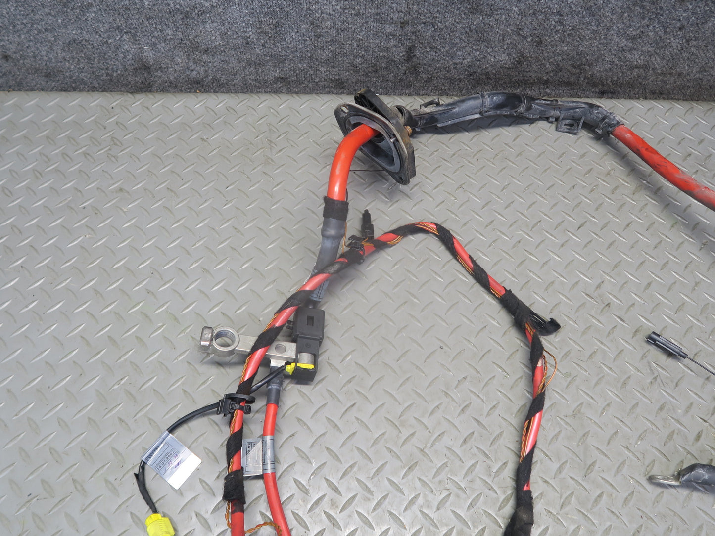 03-05 BMW E85 Z4 M54 Positive & Negative Battery Cable w Terminal & Fuse Set OEM