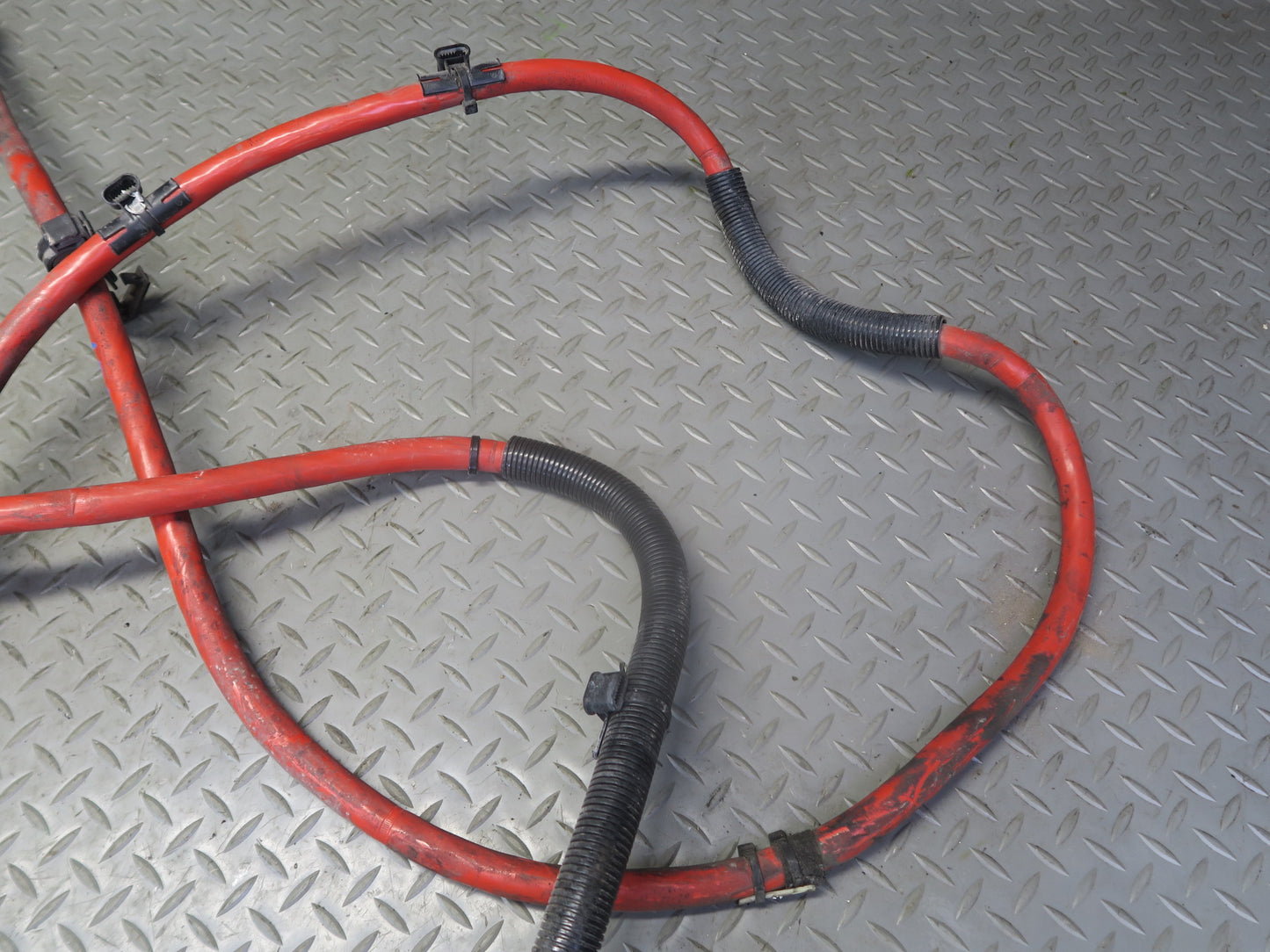 03-05 BMW E85 Z4 M54 Positive & Negative Battery Cable w Terminal & Fuse Set OEM