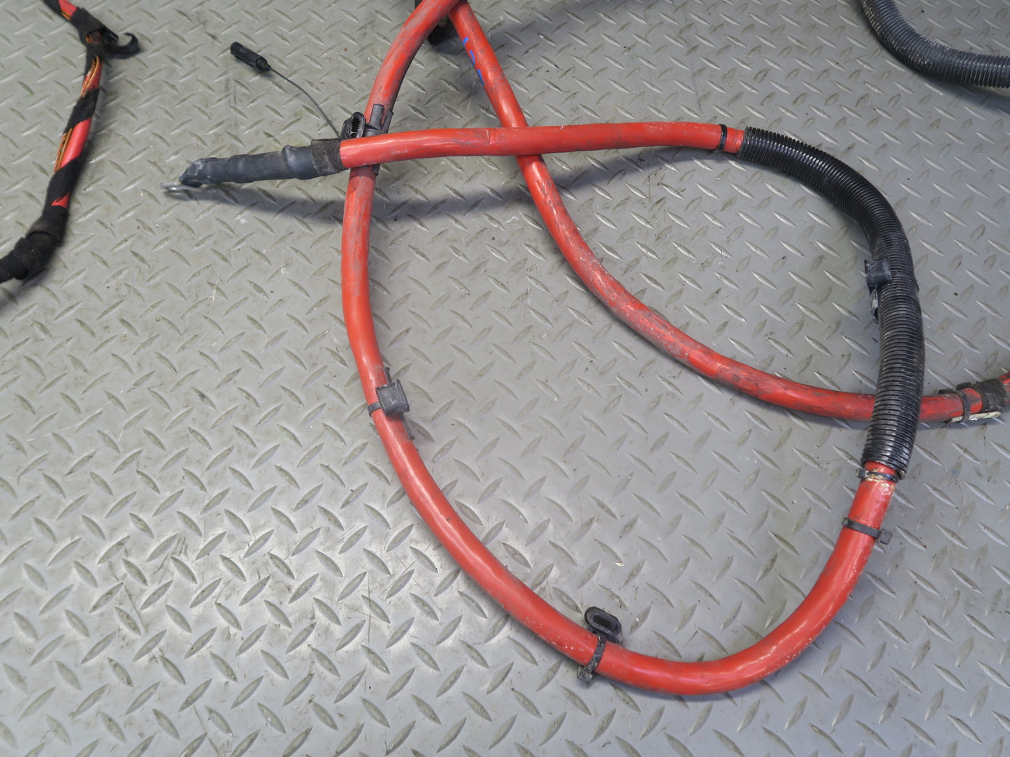 03-05 BMW E85 Z4 M54 Positive & Negative Battery Cable w Terminal & Fuse Set OEM