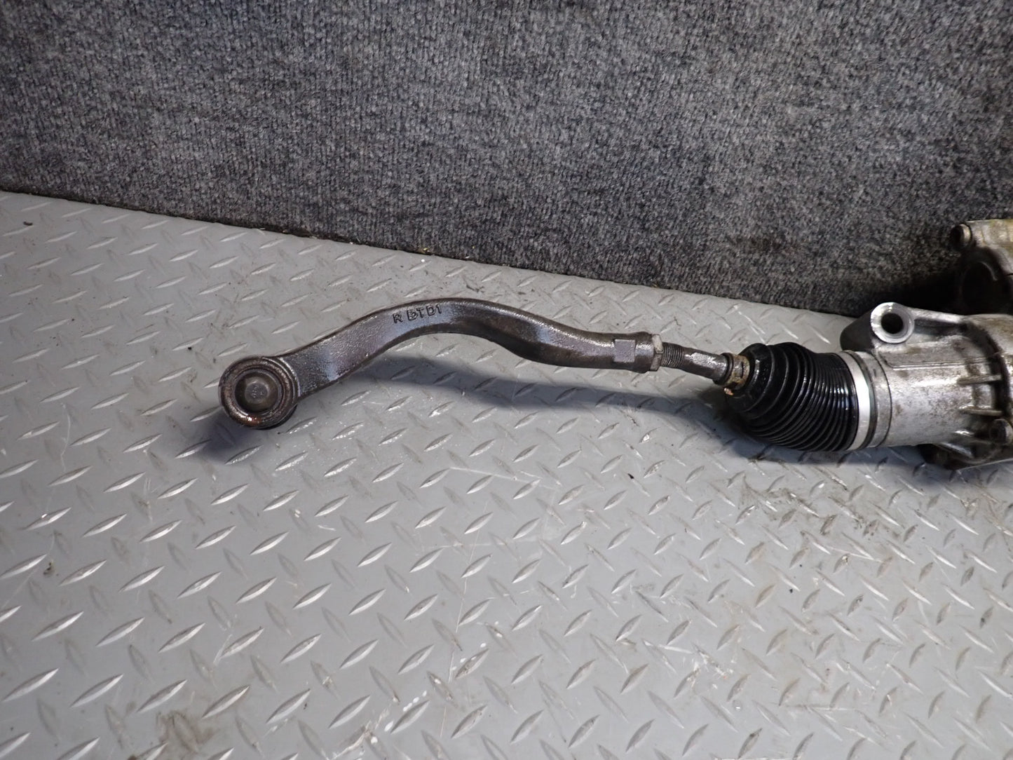 2017-2021 Maserati Quattroporte M156 Power Steering Rack & Pinion Gear Box