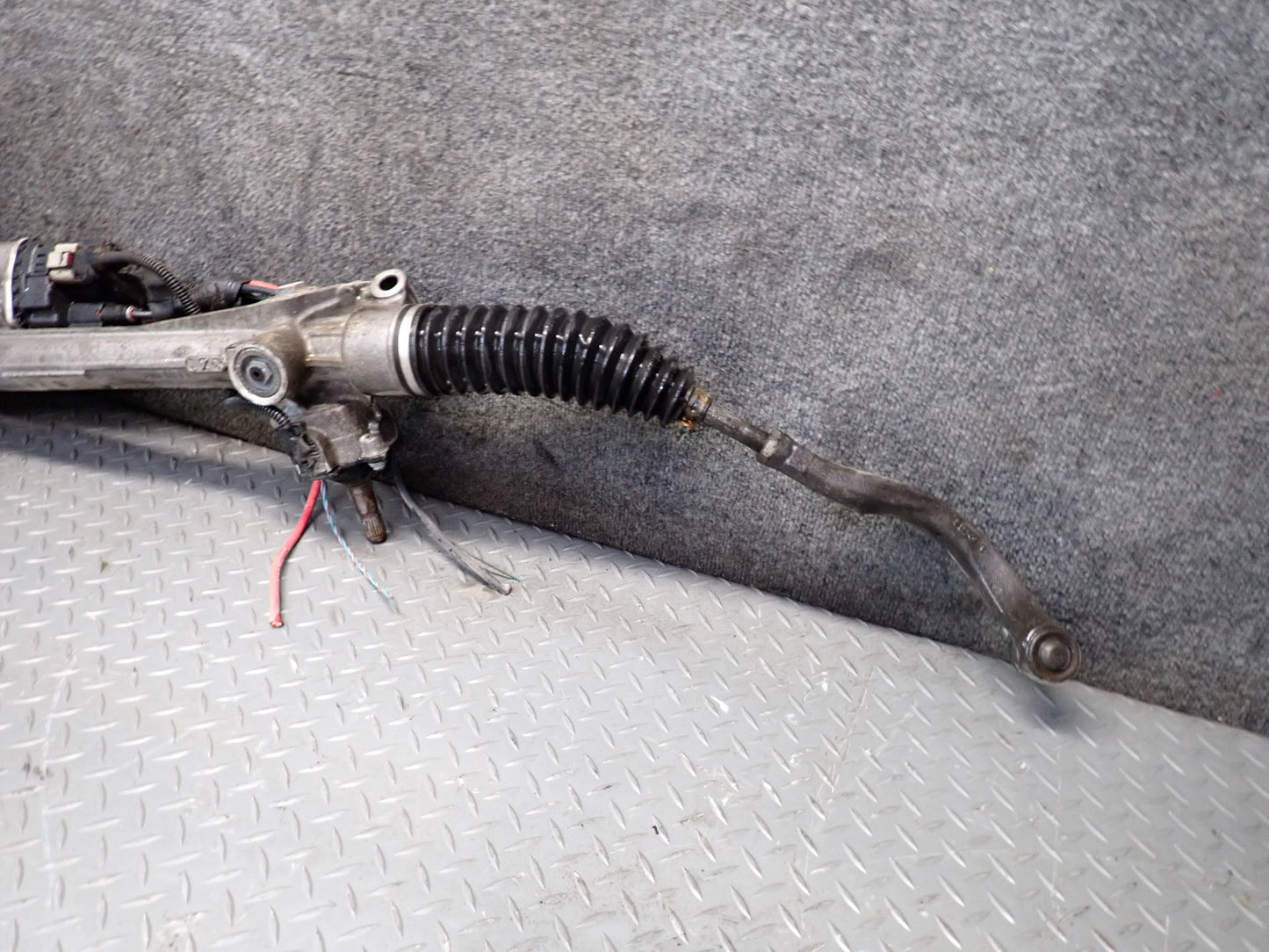 2017-2021 Maserati Quattroporte M156 Power Steering Rack & Pinion Gear Box
