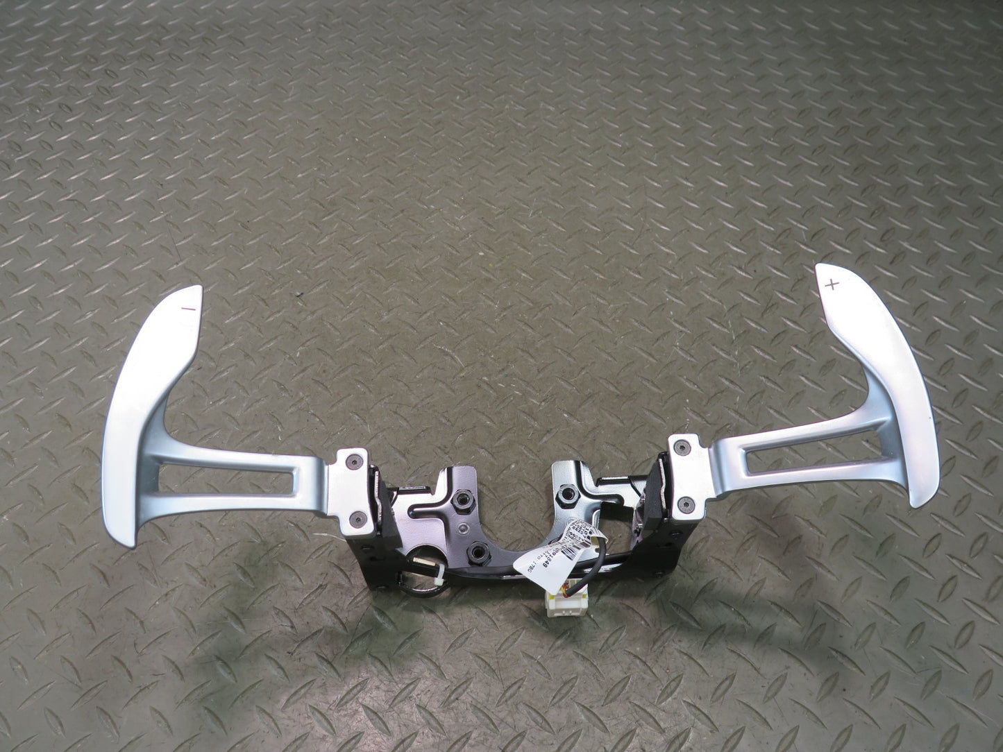 2014-2021 Maserati Quattroporte M156 Steering Wheel Paddle Shifters Silver