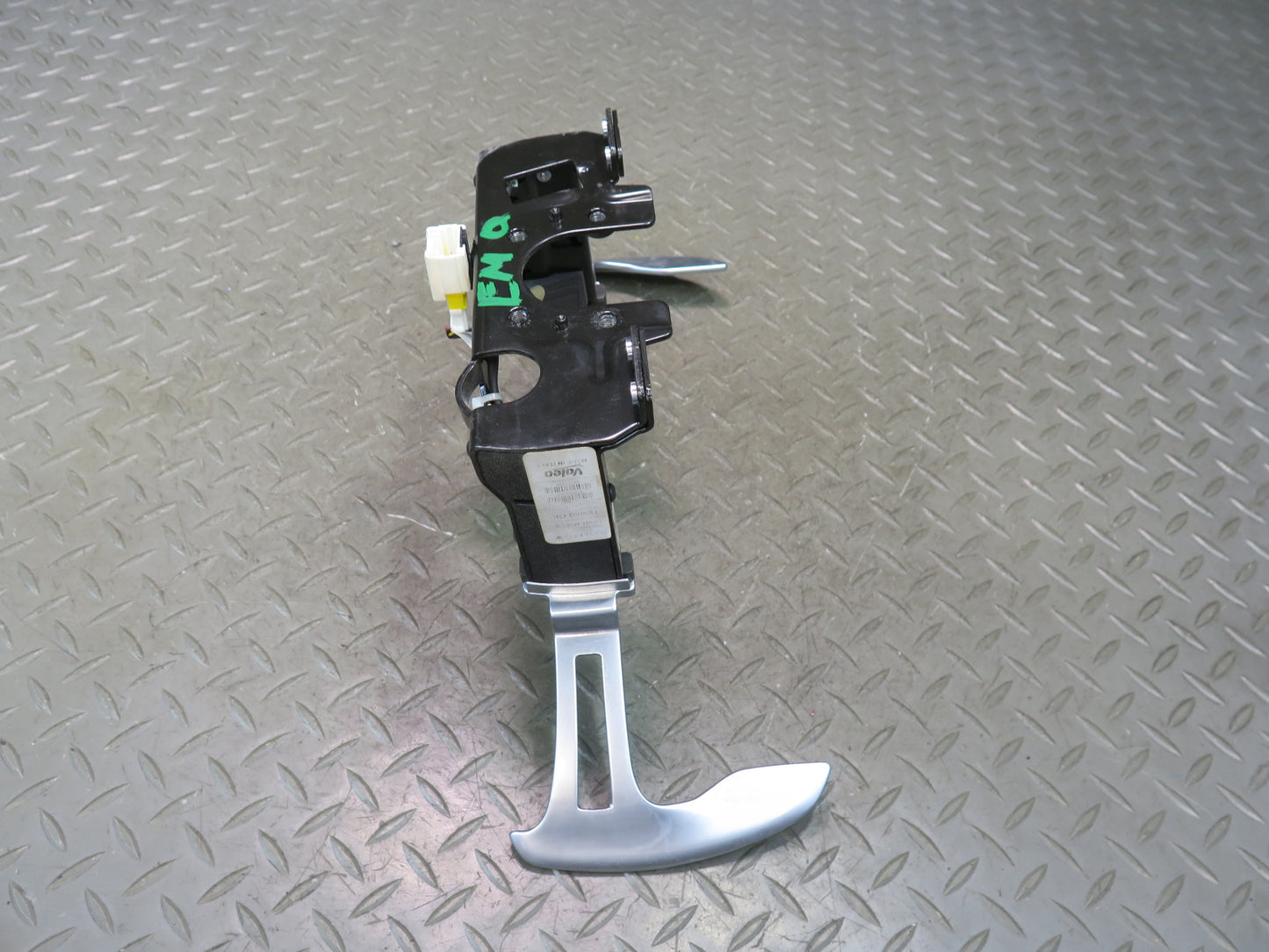 2014-2021 Maserati Quattroporte M156 Steering Wheel Paddle Shifters Silver