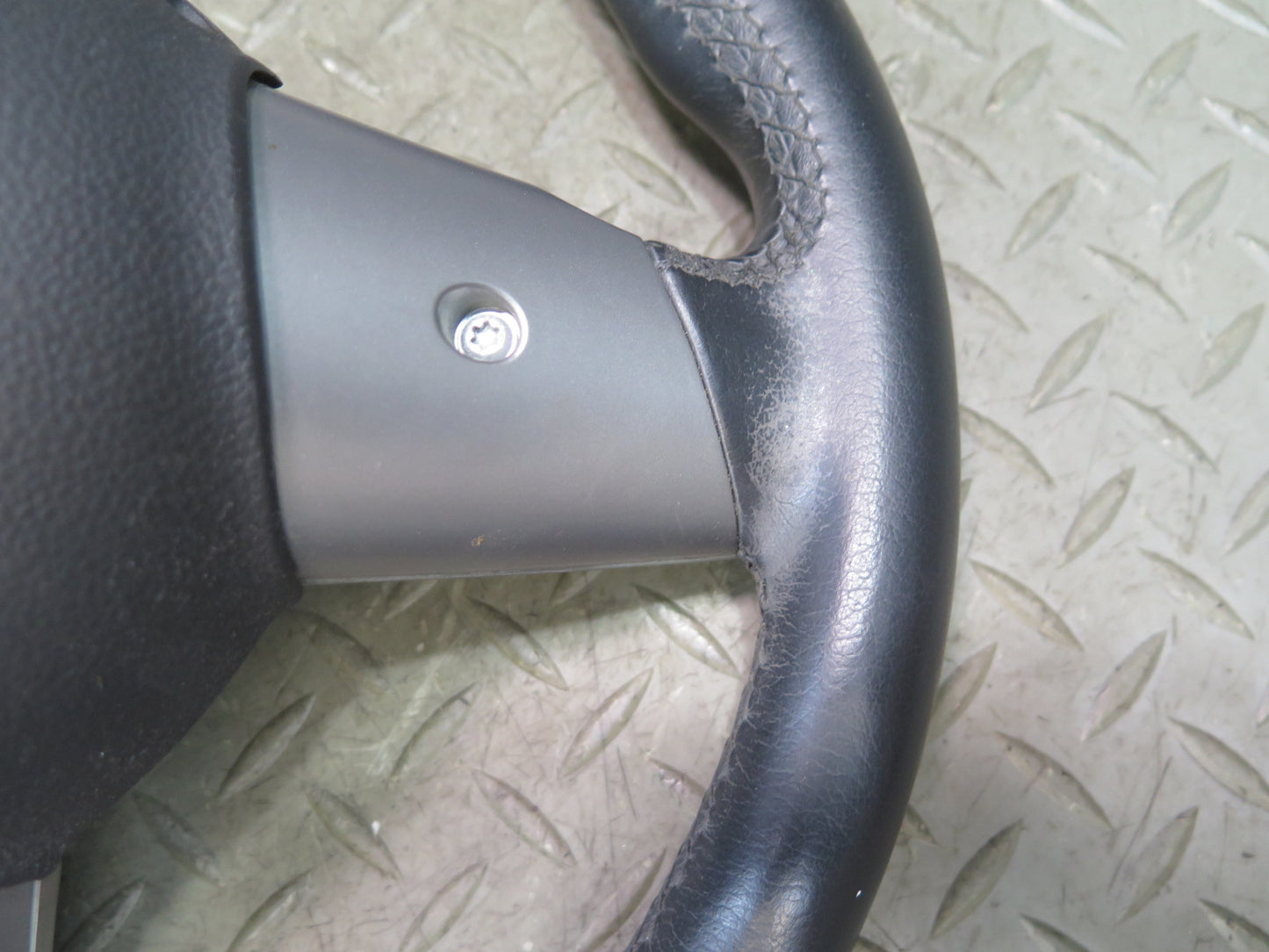 03-05 BMW E86 E85 Z4 Leather Sport Steering Black 6758158 OEM