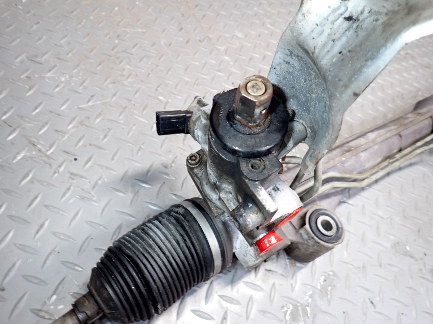 2011-2018 Porsche Cayenne 958 Power Steering Rack & Pinion Gear 7P5422055N