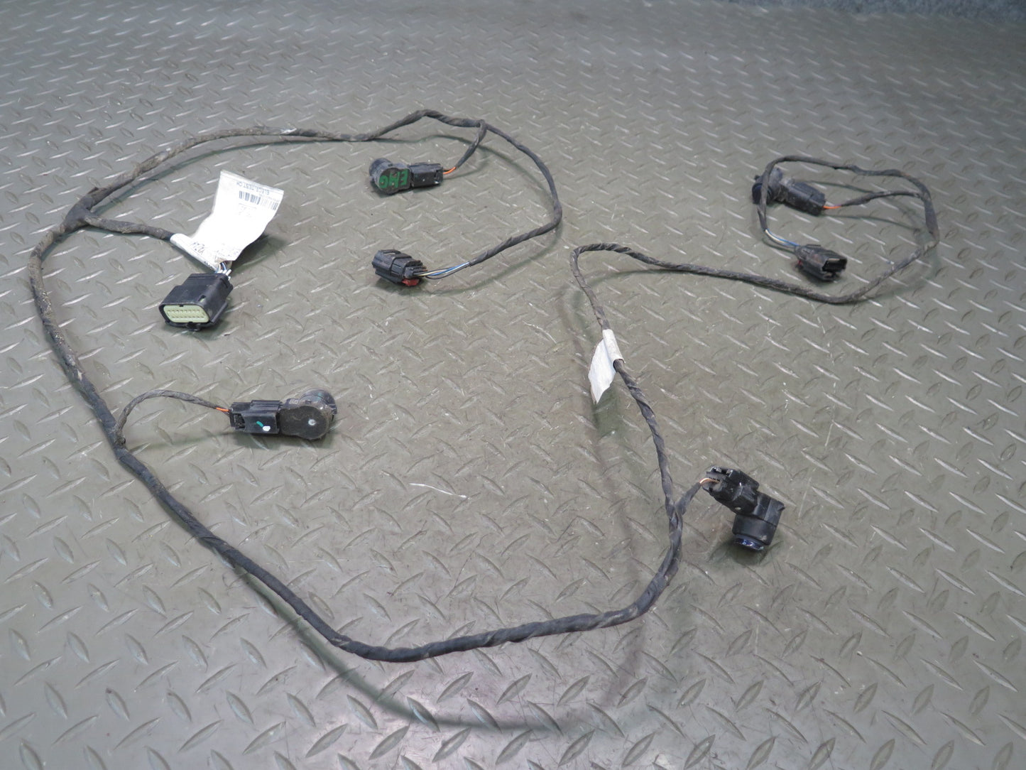 2017-2021 Maserati Quattroporte M156 Rear Bumper Parking Wire Harness W/ Sensor