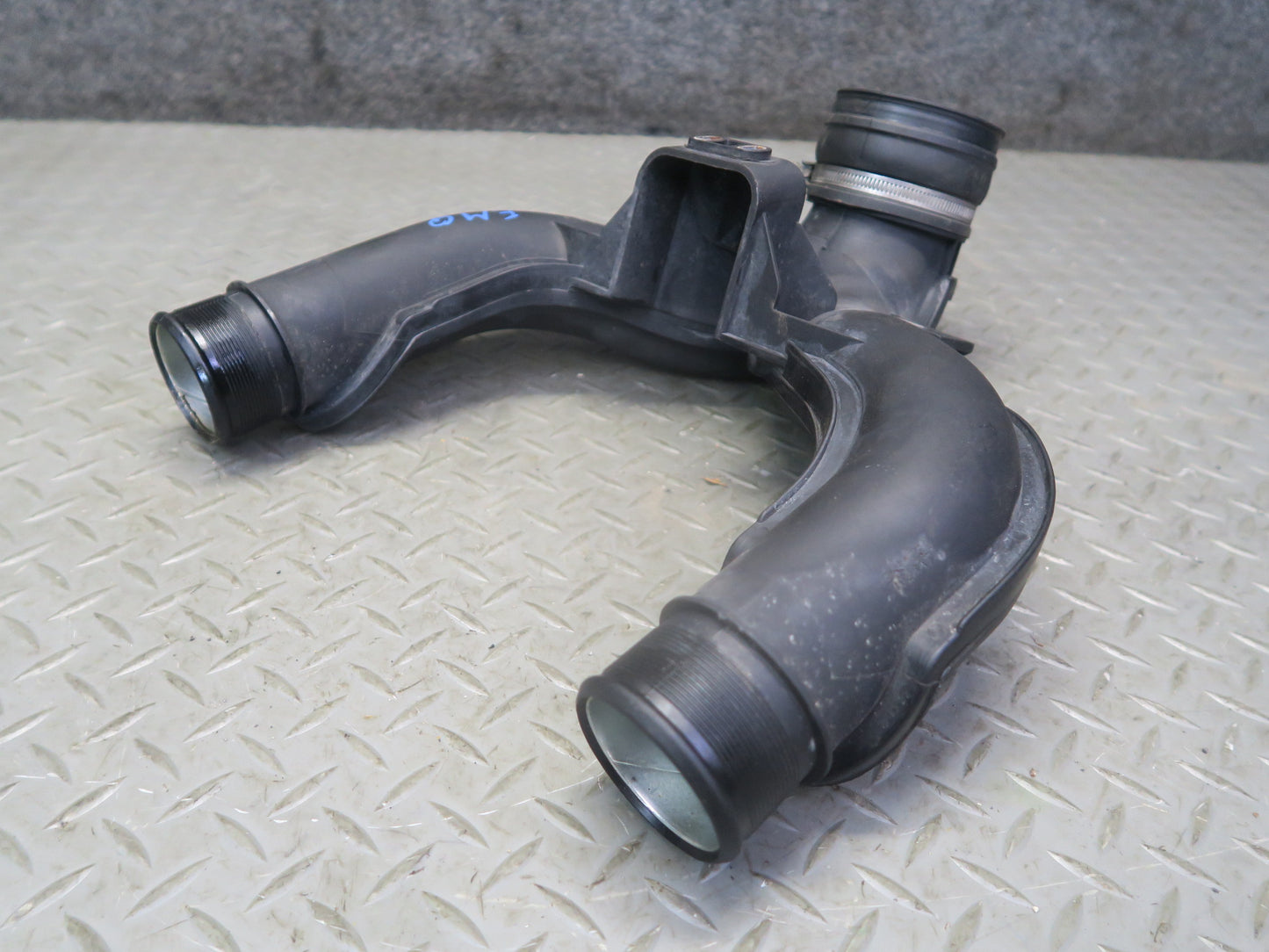 14-21 Maserati Quattroporte M156 SQ4 Air Intake Inlet Duct Tube W/ MAF Sensor