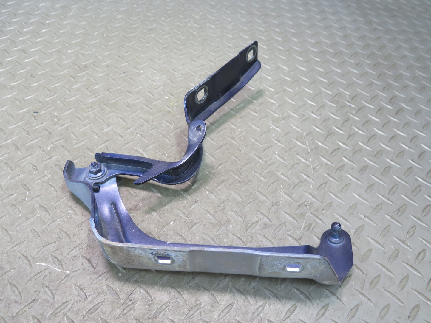 2014-2021 Maserati Quattroporte M156 Front Left & Right Hood Bonnet Hinge Set