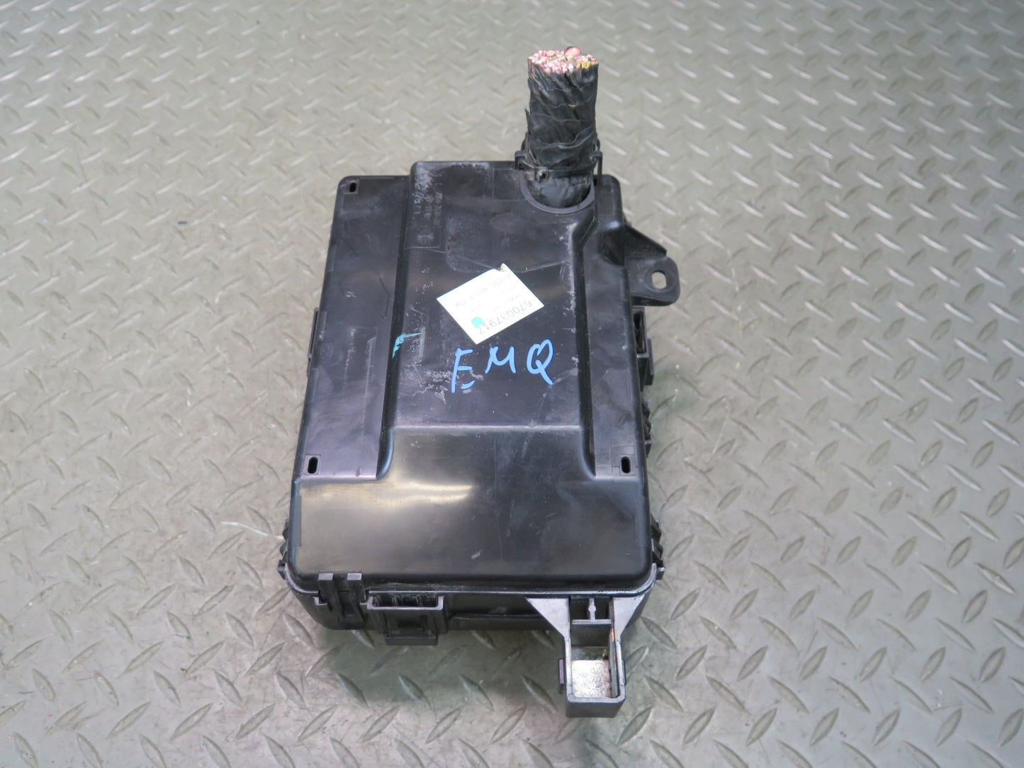 2017-2021 Maserati Quattroporte SQ4 M156 Under Hood Fuse Relay Junction Box