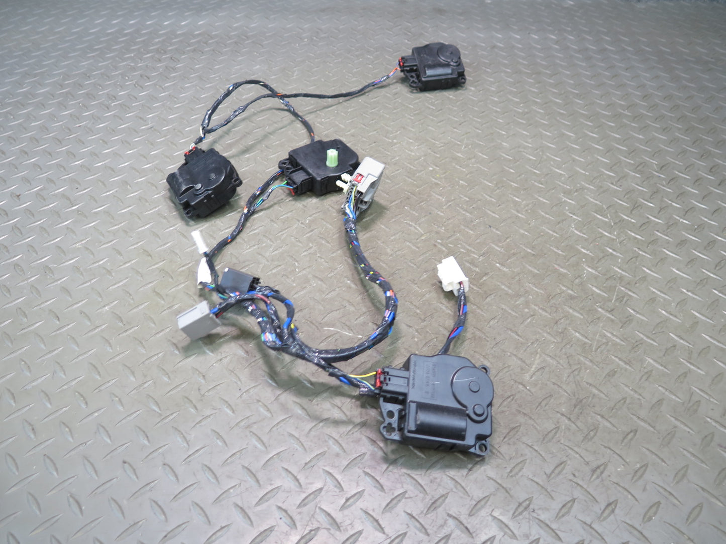 2014-2021 Maserati Quattroporte M156 A/C Heater Flap Door Actuator Motor Set