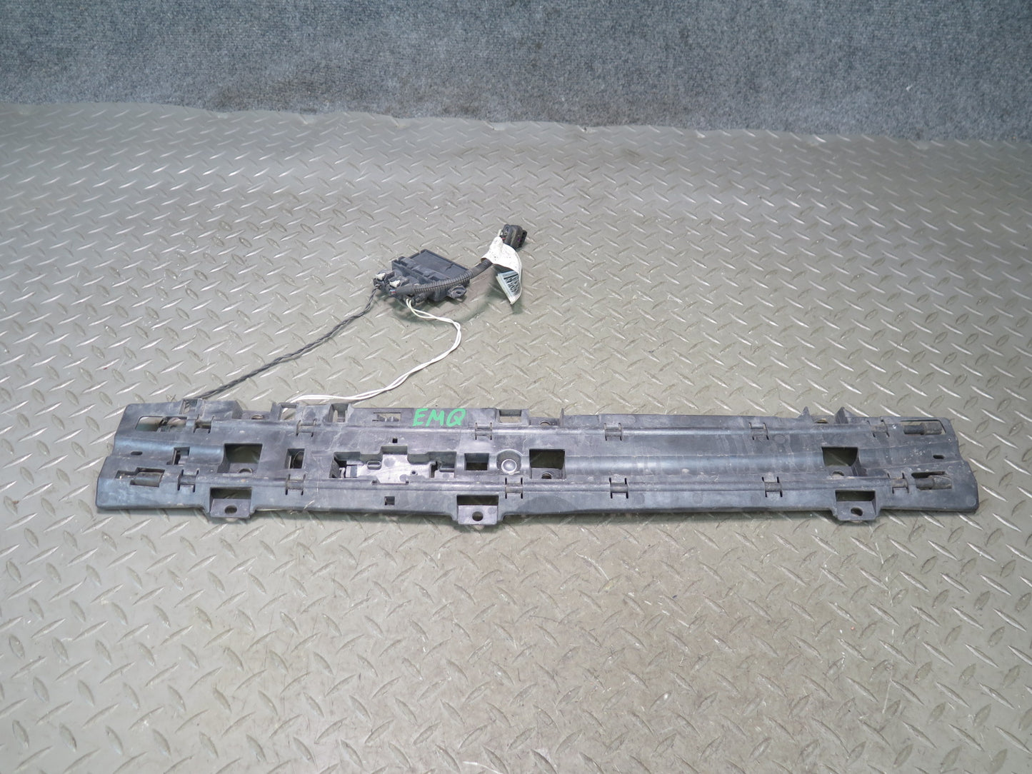 2017-2021 Maserati Quattroporte M156 Rear Trunk Liftgate Opening Sensor Plate