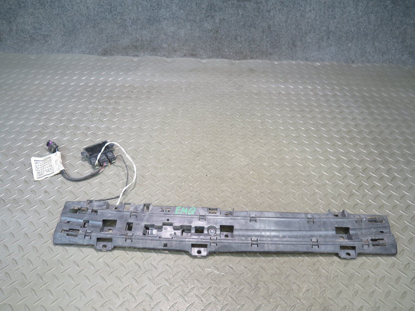 2017-2021 Maserati Quattroporte M156 Rear Trunk Liftgate Opening Sensor Plate