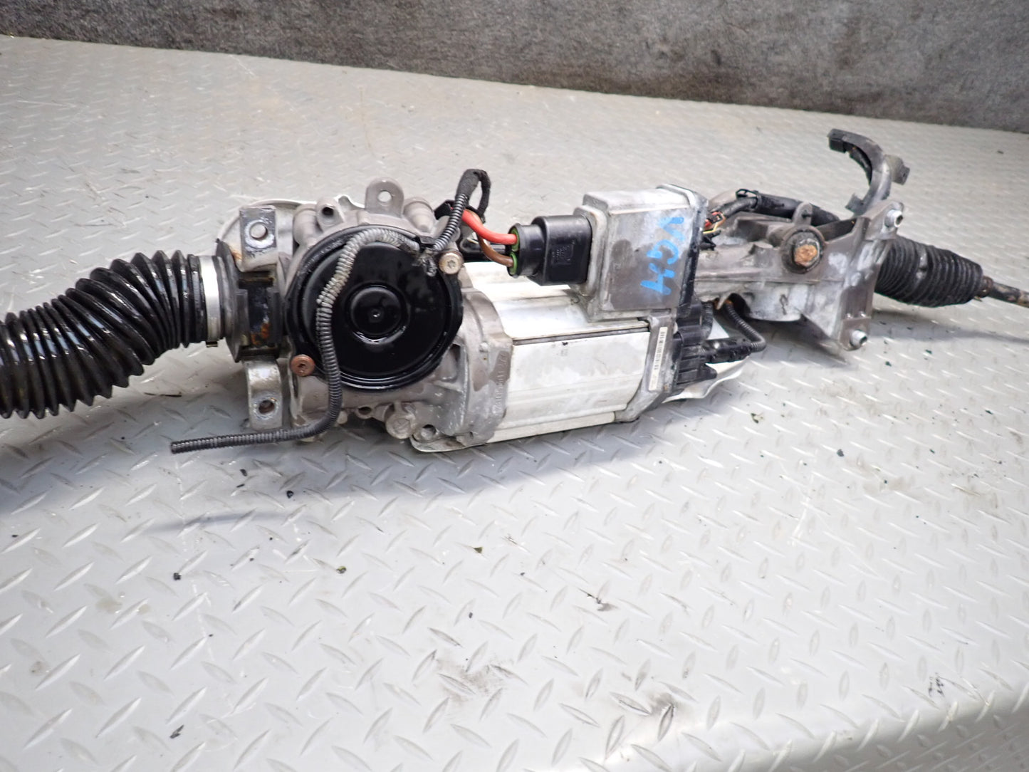 06-09 VW Golf MK5 R32 Power Steering Gear Rack & Pinion 1K1909144M