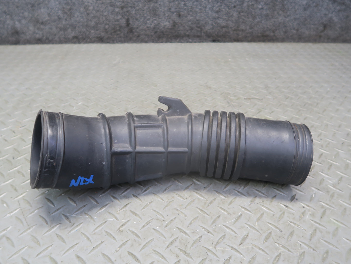 1996-1997 Lexus FZJ80L LX450 Air Intake Cleaner Hose Tube Duct 17881-66080
