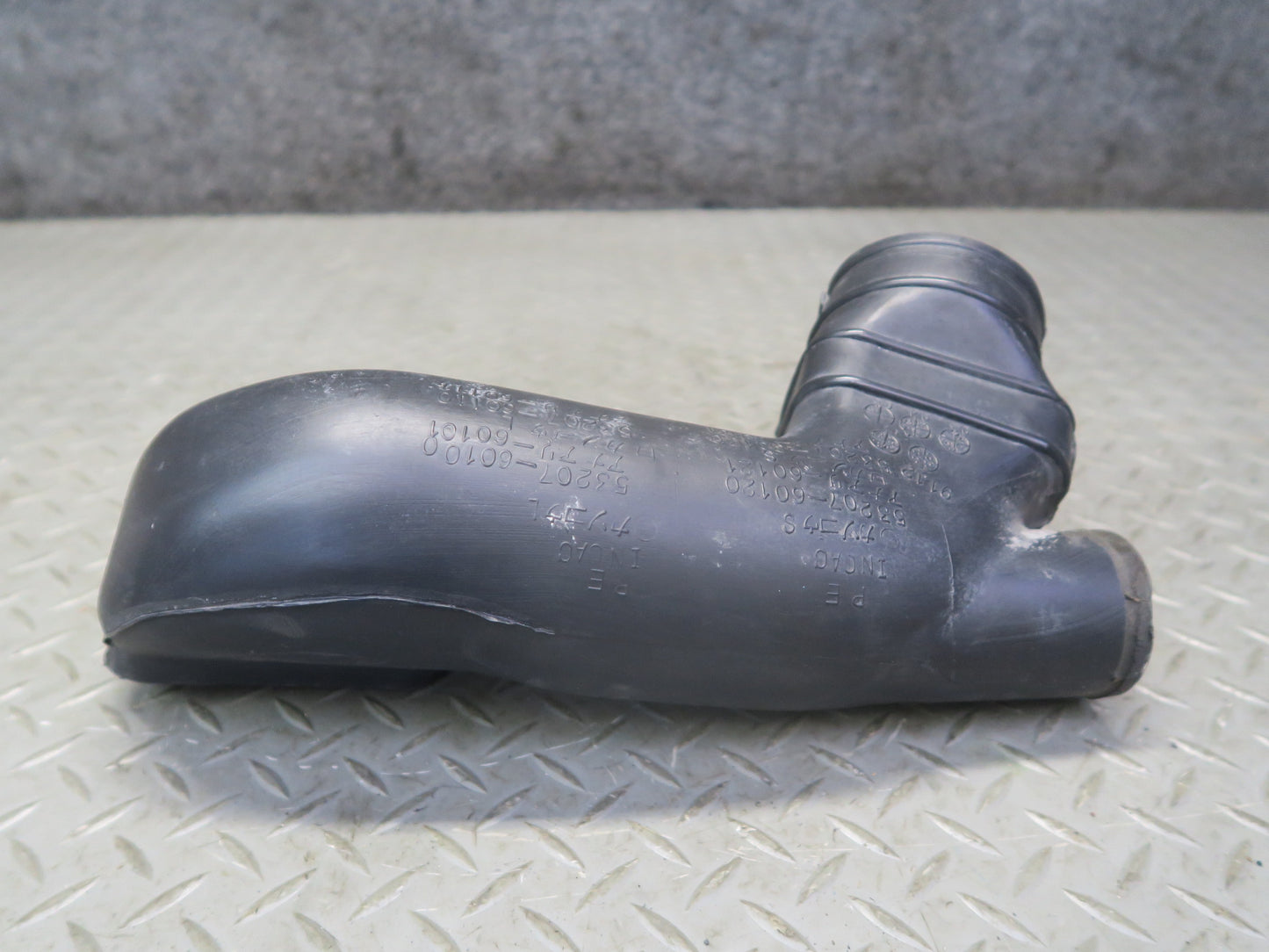 1996-1997 Lexus FZJ80L LX450 Air Intake Cleaner Hose Tube Duct 53207-60120