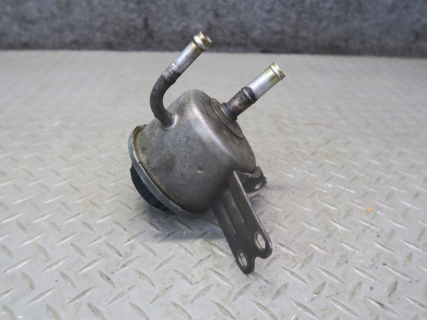 1996-1997 Lexus FZJ80L LX450 Power Steering Fluid Reservoir Tank