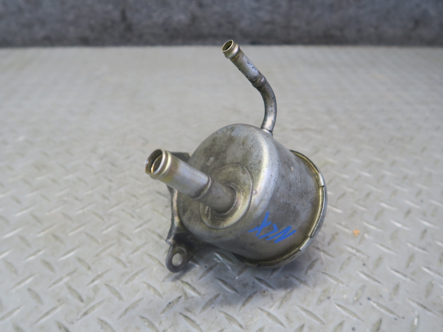 1996-1997 Lexus FZJ80L LX450 Power Steering Fluid Reservoir Tank