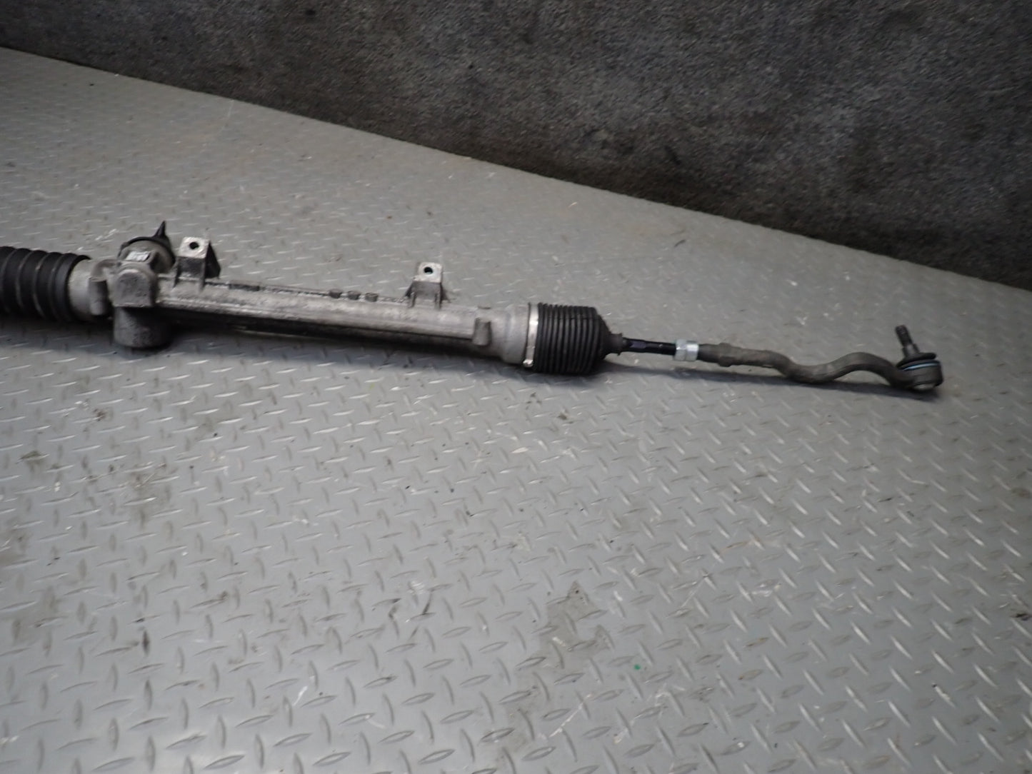 03-08 BMW E86 E85 Z4 Power Steering Rack & Pinion 6762491 OEM