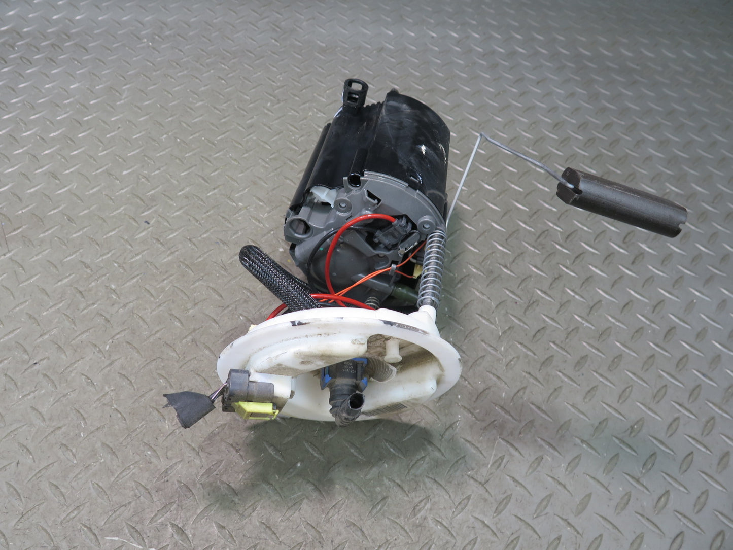 2014-2021 Maserati Quattroporte SQ4 M156 3.0L Fuel Pump Level Sending Unit Set