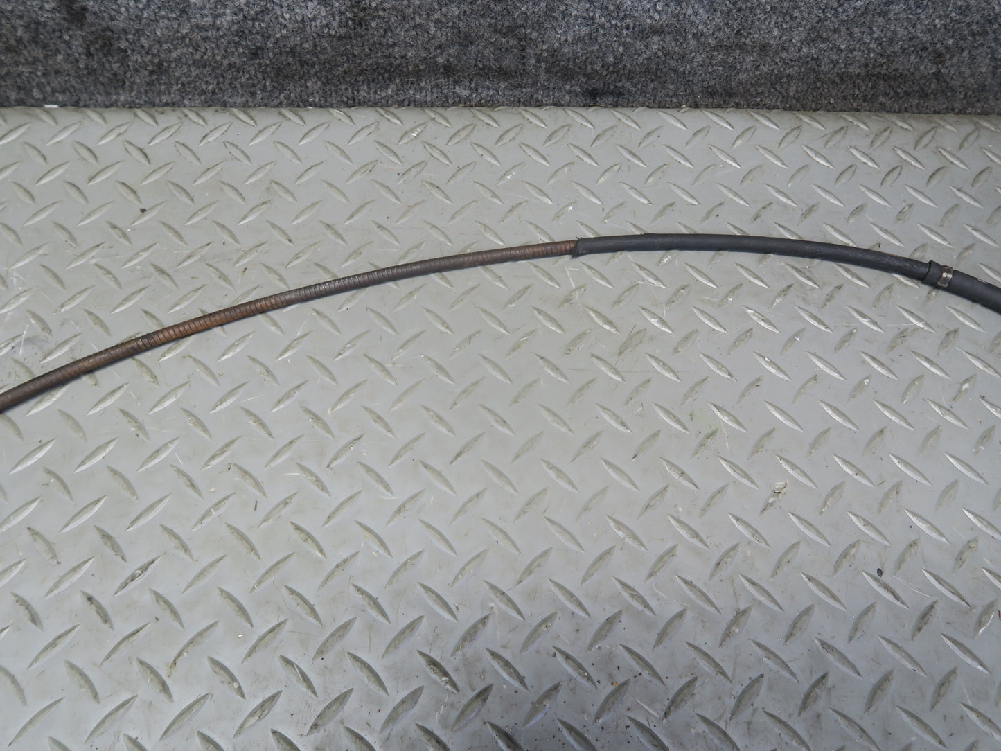 1996-1997 Lexus FZJ80L LX450 Gas Acceleration Pedal Cable