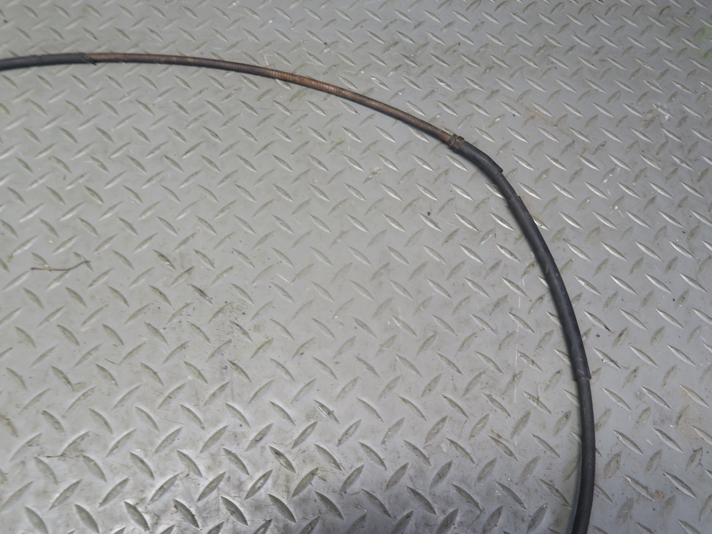 1996-1997 Lexus FZJ80L LX450 Gas Acceleration Pedal Cable