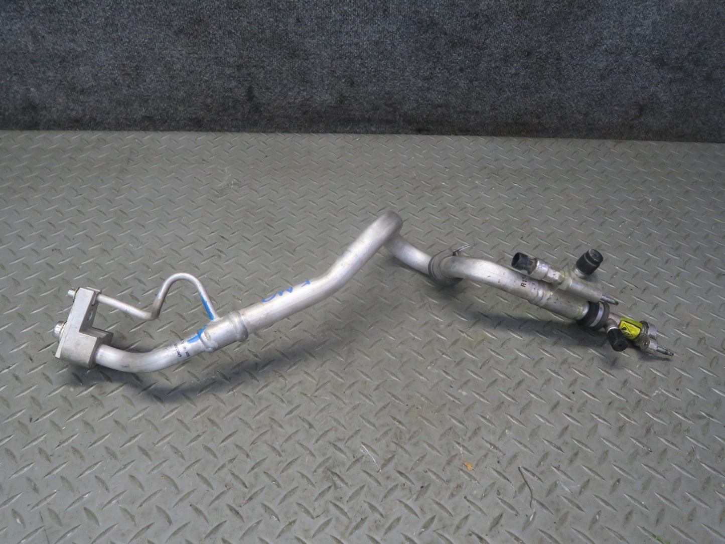 2017-2021 Maserati Quattroporte SQ4 M156 A/C Air Condition Hose Pipe Line Set