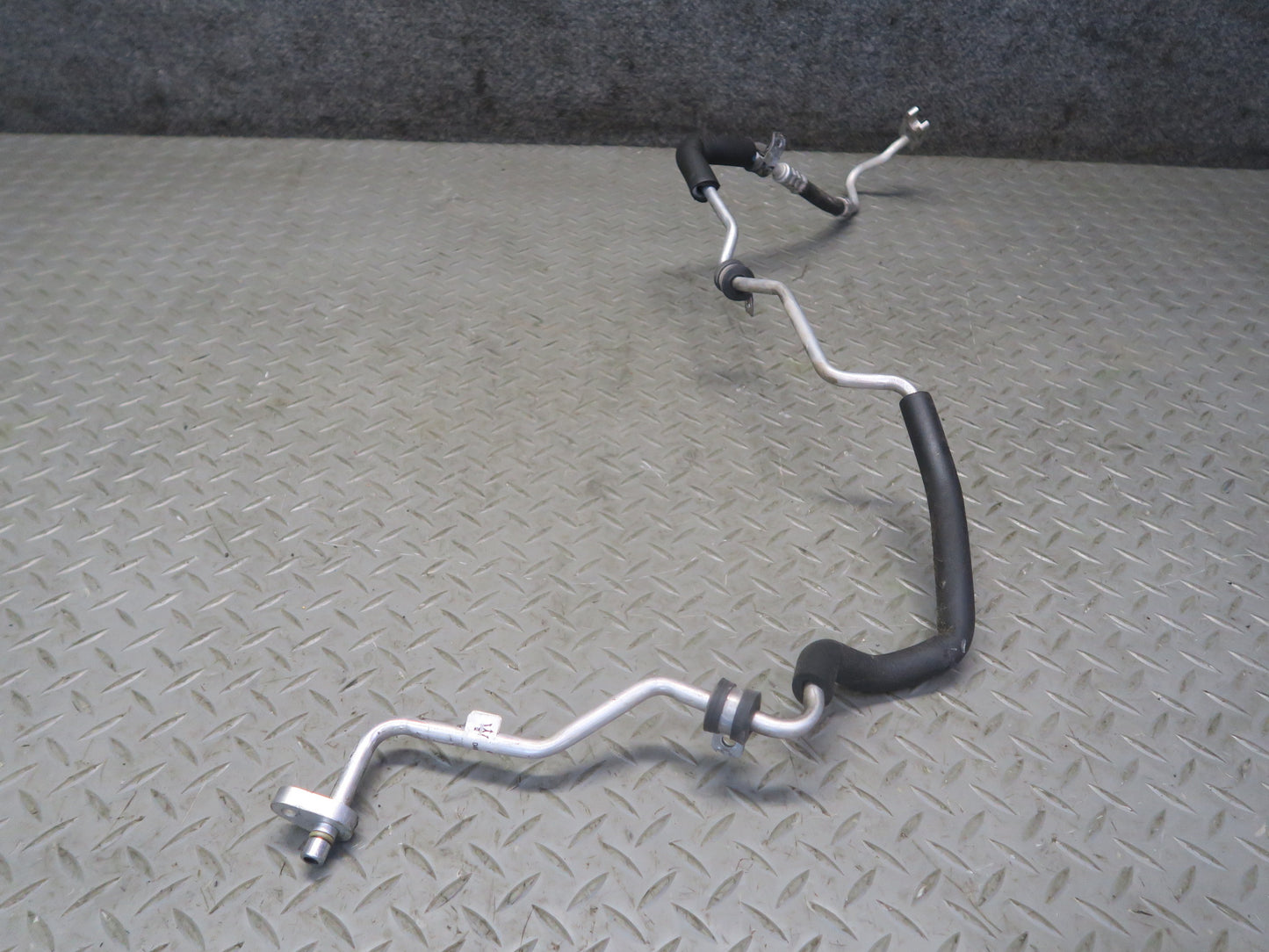2017-2021 Maserati Quattroporte SQ4 M156 A/C Air Condition Hose Pipe Line Set