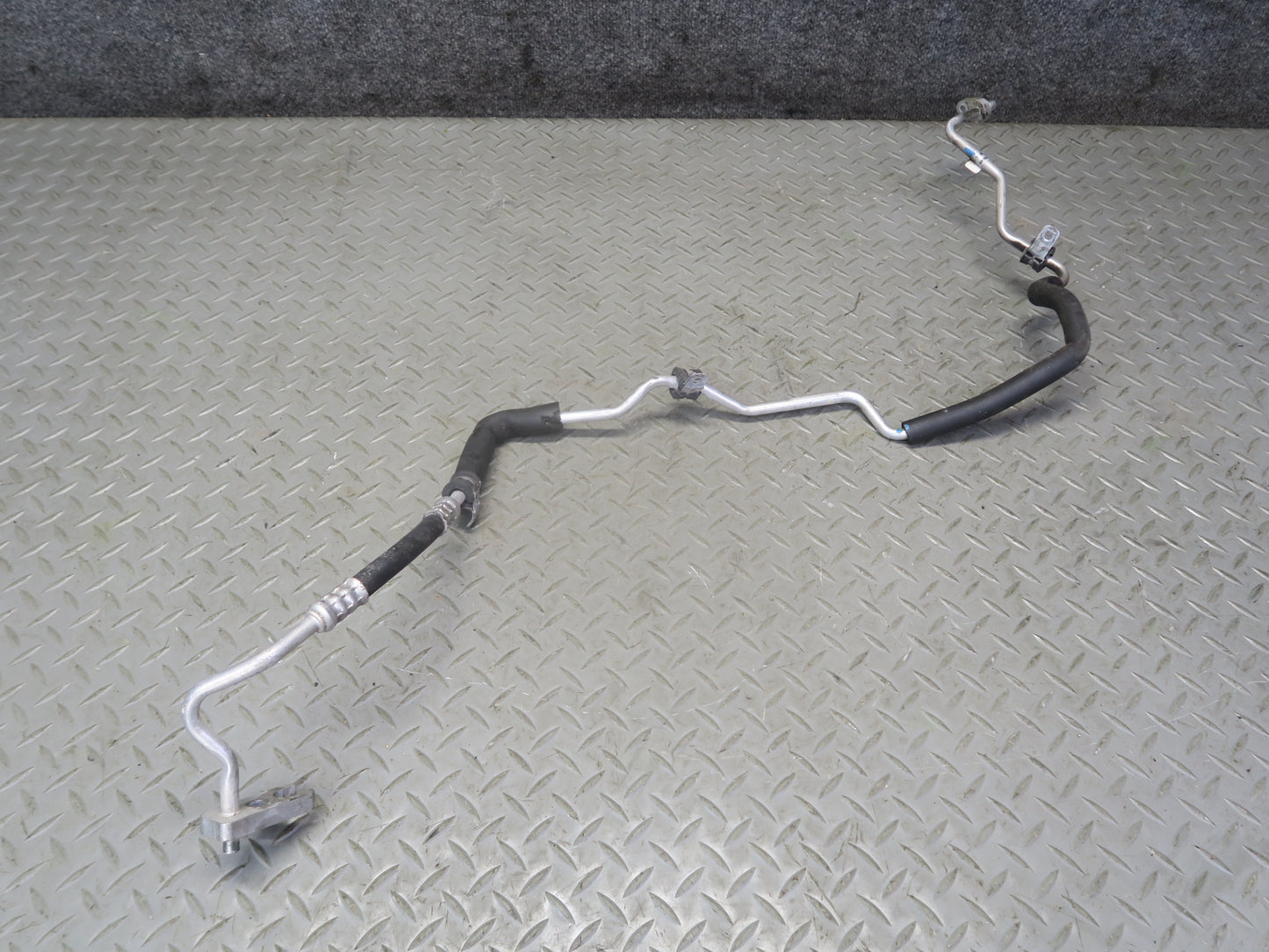 2017-2021 Maserati Quattroporte SQ4 M156 A/C Air Condition Hose Pipe Line Set
