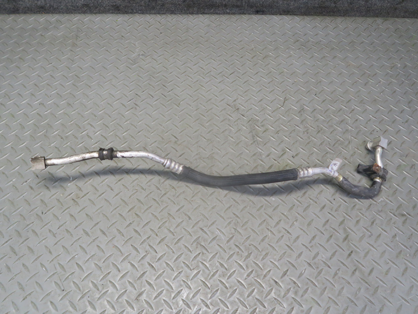2017-2021 Maserati Quattroporte SQ4 M156 A/C Air Condition Hose Pipe Line Set
