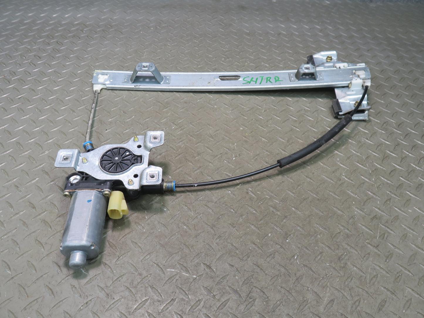 2003-2007 Hummer H2 Rear Right Door Window Regulator w Motor