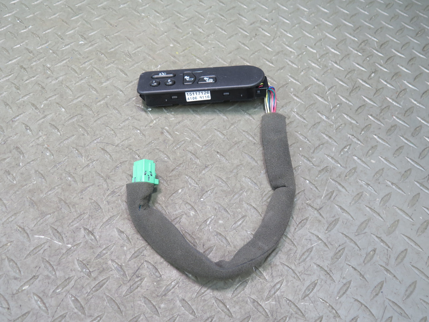 2003-2009 Hummer H2 Front  Left Heated Seat Memory Heater Control Switch
