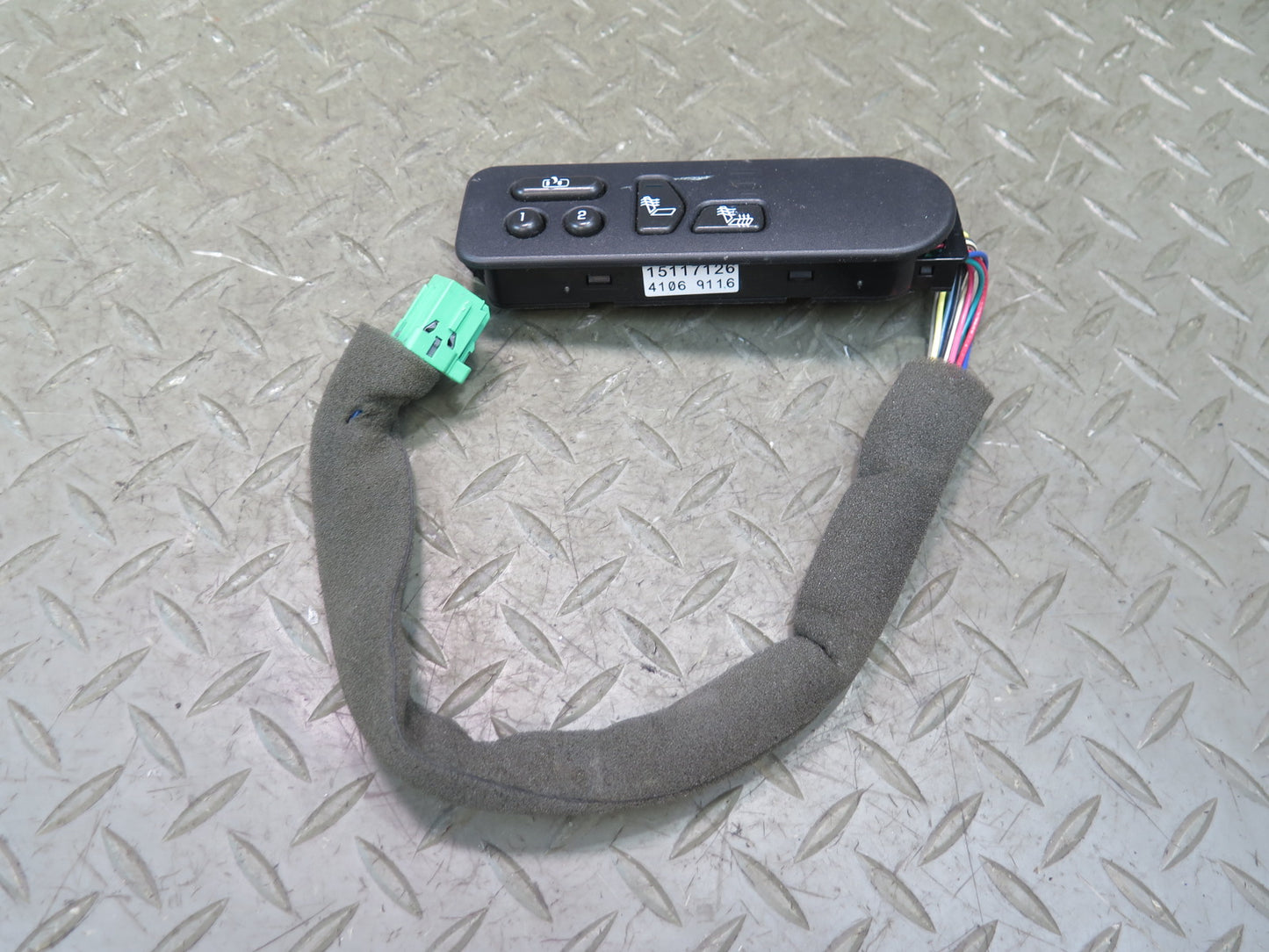 2003-2009 Hummer H2 Front  Left Heated Seat Memory Heater Control Switch